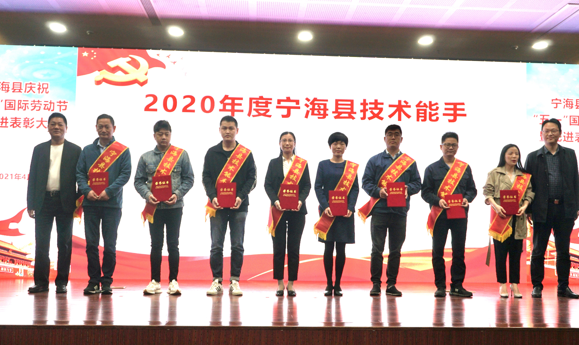 数控雕铣机,模具雕铣机,立式加工中心,石墨雕铣机-凯博数控